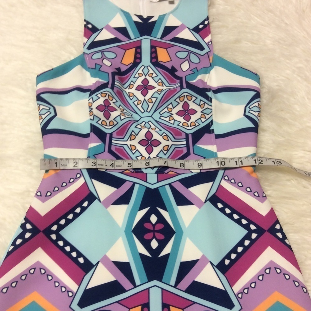 ANNIE GRIFFIN BOLD PRINT DRESS - Picture 4 of 8